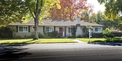 4740 American River Dr, Carmichael, CA 95608 photo 1