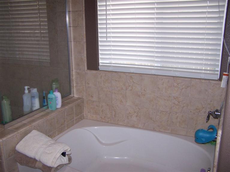 1746 Dalia Ln, Manteca, CA 95337 photo 4