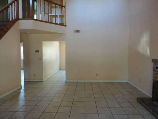 2720 Lahontan Dr, Modesto, CA 95358 photo 2