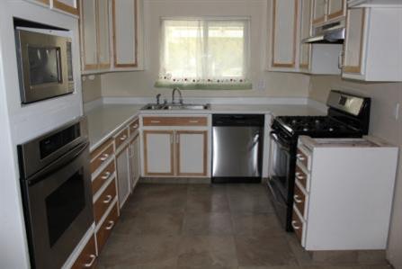 371 N Powers Ave, Manteca, CA 95336 photo 3