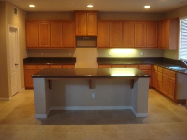 2929 Essie Way, Modesto, CA 95355 photo 4