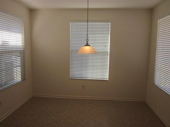 2934 Coopers Hawk Loop, Lincoln, CA 95648 photo 3