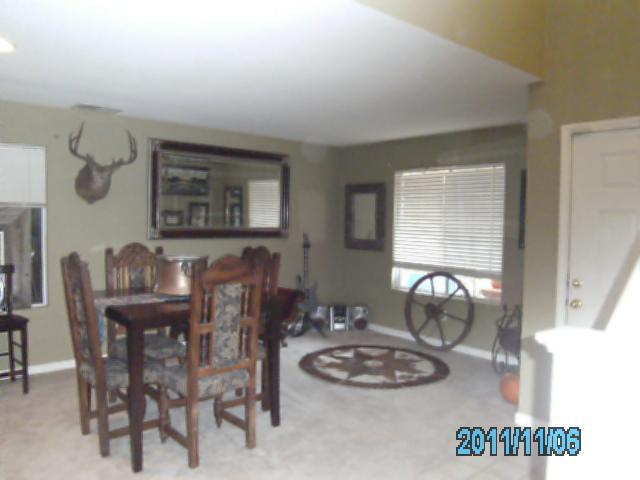 1131 Yellowhammer Dr, Patterson, CA 95363 photo 2