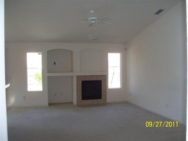 921 Tranquil Ln, Ceres, CA 95307 photo 2