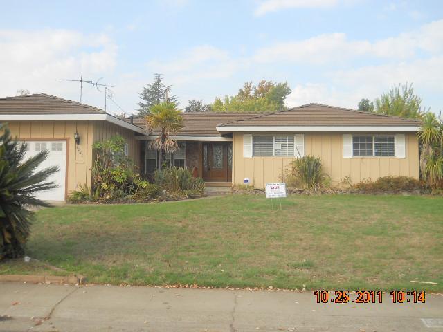 4441 Jan Dr, Carmichael, CA 95608 photo 1