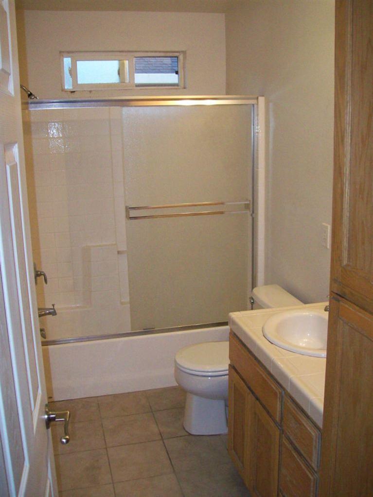 712 Walnut Way, Modesto, CA 95351 photo 3