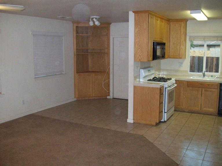 712 Walnut Way, Modesto, CA 95351 photo 4