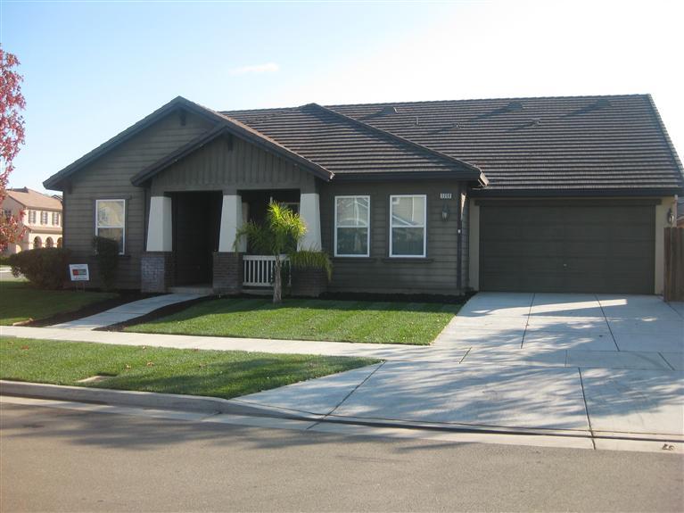 1208 Callaway Cir, Ripon, CA 95366 photo 1