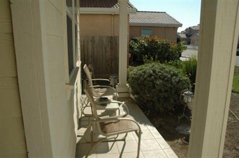 226 Barcelona Dr, Tracy, CA 95377 photo 3