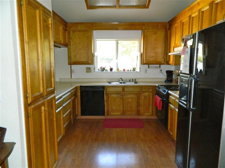 16869 Michael Ct, Esparto, CA 95627 photo 8
