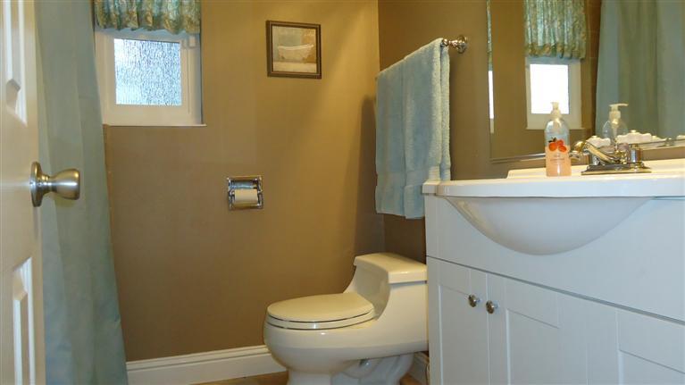 1413 Bowen Ave, Modesto, CA 95350 photo 10