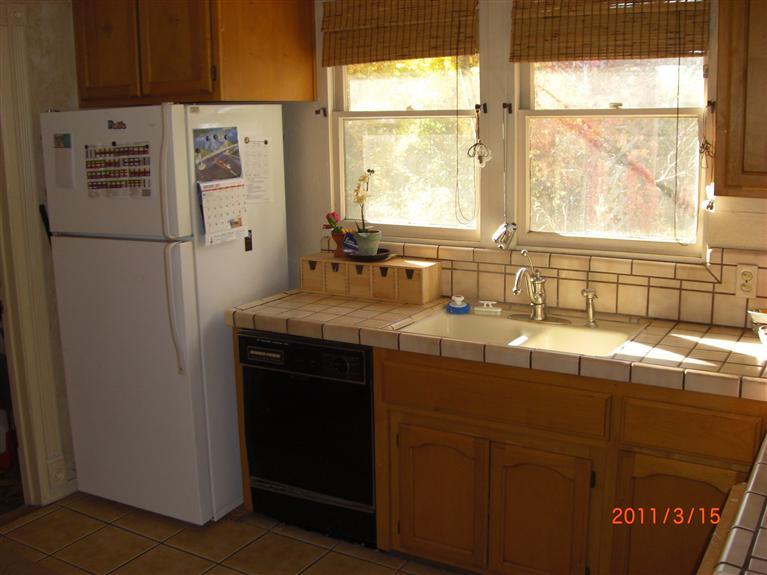 427 Cross St, Lodi, CA 95242 photo 3
