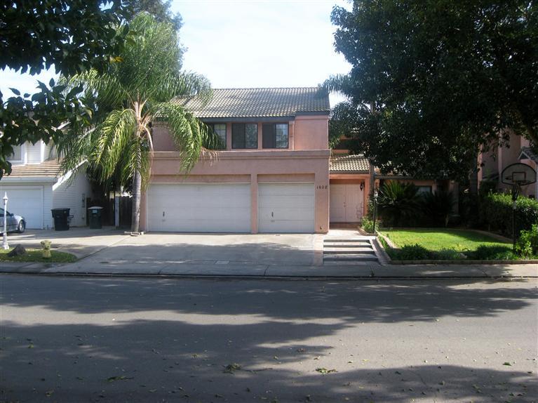 1628 Westridge Pl, Modesto, CA 95358 photo 1