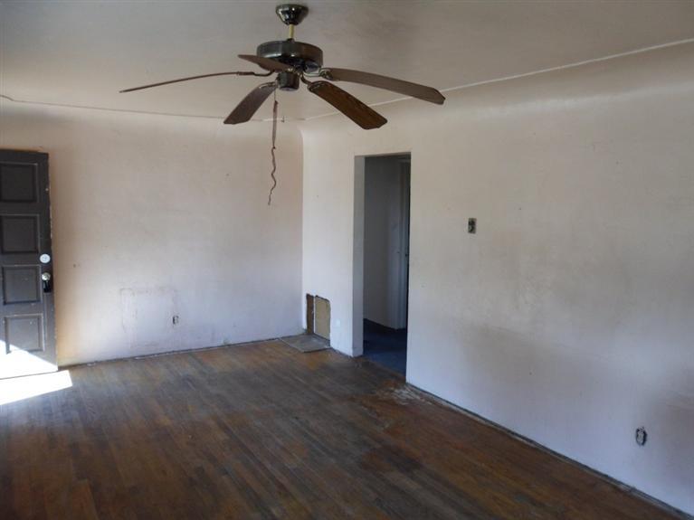 2363 Robertson Rd, Modesto, CA 95358 photo 3