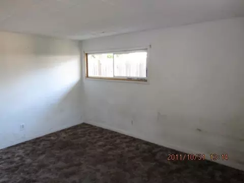 332 Edward Ave, Manteca, CA 95336 photo 9