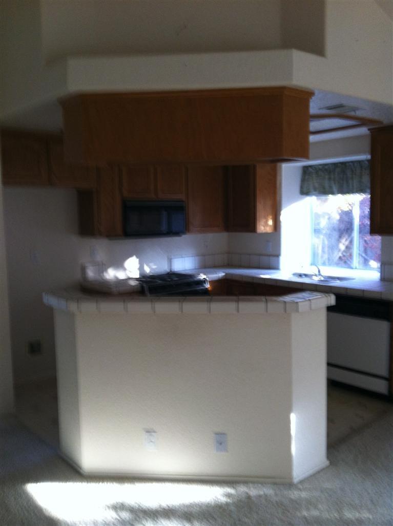 1700 Volendam Ave, Modesto, CA 95356 photo 5