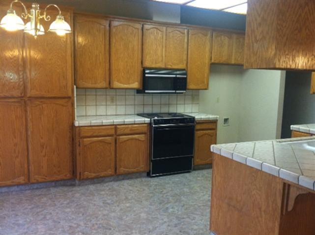 1256 Locust Ave, Manteca, CA 95337 photo 3