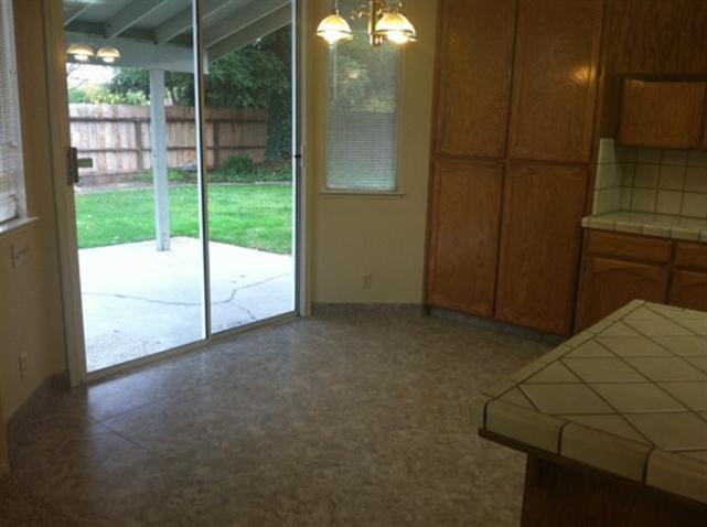 1256 Locust Ave, Manteca, CA 95337 photo 4
