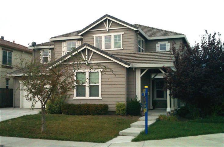 489 Girard Dr, Tracy, CA 95377 photo 1