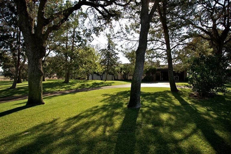 21730 E Acampo Rd, Clements, CA 95227 photo 2