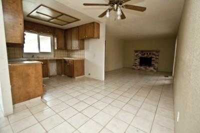 1713 Irwin Ave, Escalon, CA 95320 photo 3