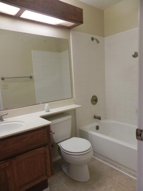 1014 Eleanor Ln, Manteca, CA 95337 photo 9