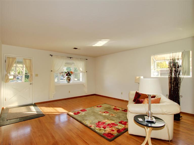 1203 Pacific Dr, Davis, CA 95616 photo 3