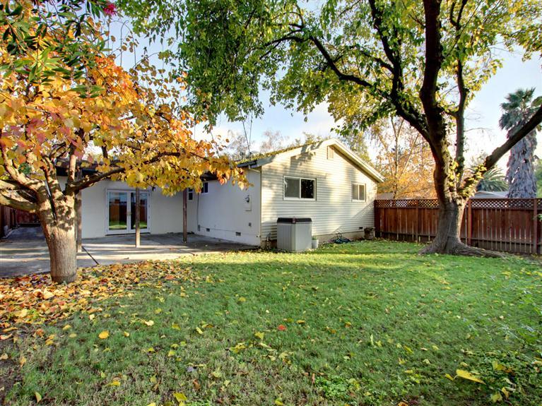 1203 Pacific Dr, Davis, CA 95616 photo 18