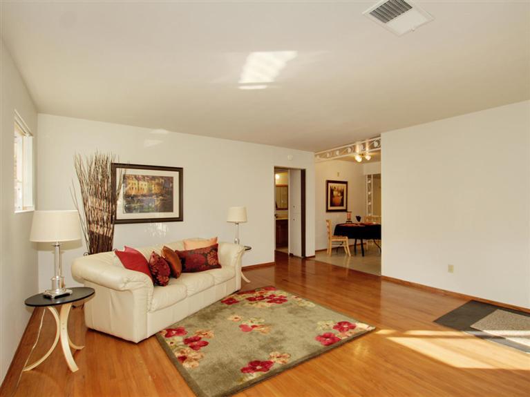 1203 Pacific Dr, Davis, CA 95616 photo 4