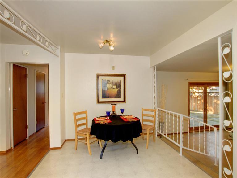 1203 Pacific Dr, Davis, CA 95616 photo 9