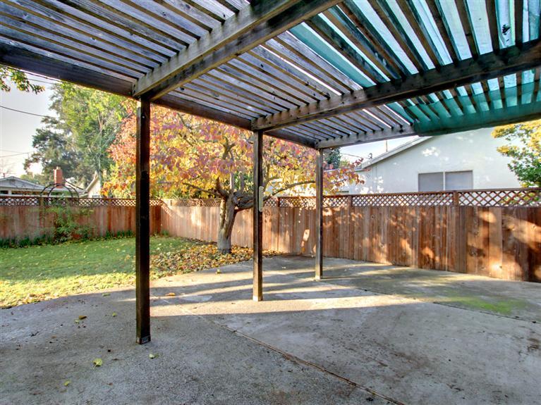 1203 Pacific Dr, Davis, CA 95616 photo 19