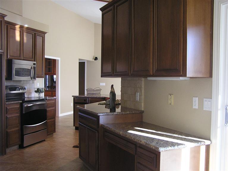 426 Yokuts Dr, Lodi, CA 95240 photo 5