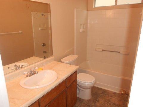 1391 Bailey Dr, Ripon, CA 95366 photo 7