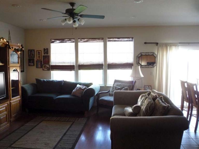 1247 Syracuse Ln, Manteca, CA 95336 photo 4