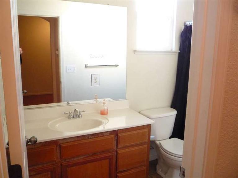 1247 Syracuse Ln, Manteca, CA 95336 photo 8