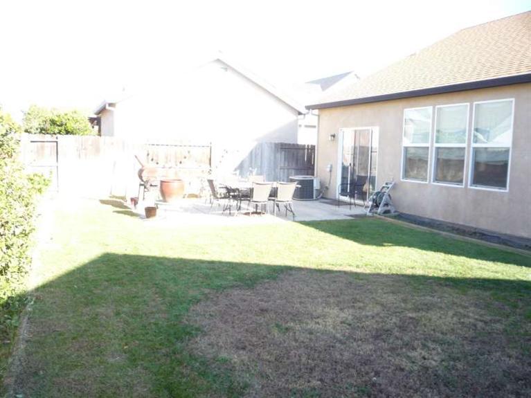 1247 Syracuse Ln, Manteca, CA 95336 photo 10