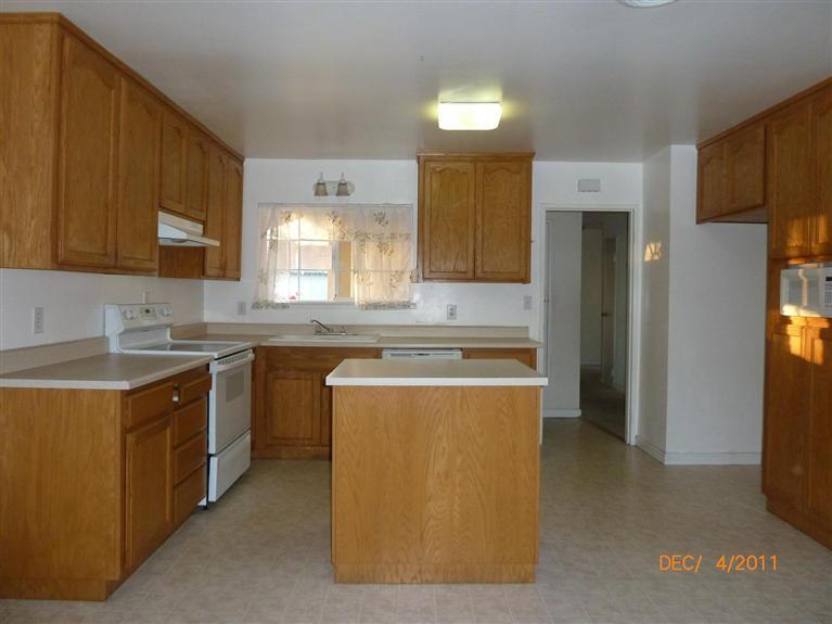 653 Laurel Ave, Atwater, CA 95301 photo 3