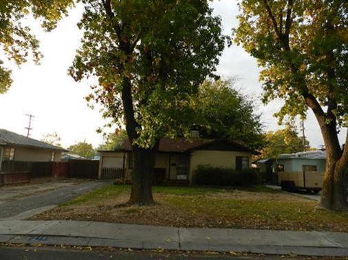 324 E Rumble Rd, Modesto, CA 95350 photo 1