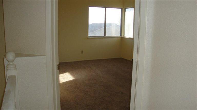 719 Cedar Flat Ave, Galt, CA 95632 photo 4