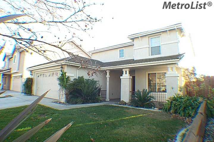 1138 Kestrel Dr, Patterson, CA 95363 photo 1