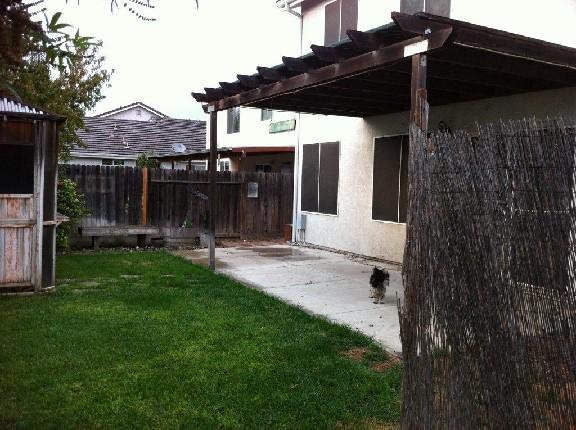 1138 Kestrel Dr, Patterson, CA 95363 photo 3