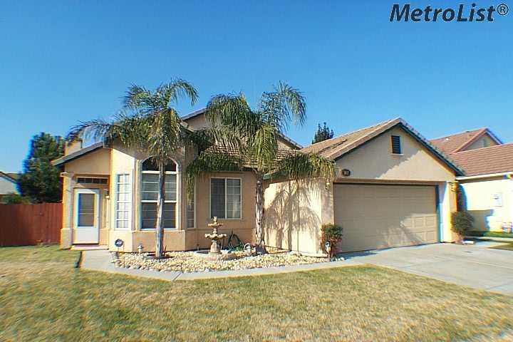 1913 Lauritson Ln, Manteca, CA 95336 photo 1