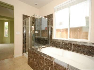 1843 Greenfield Dr, Turlock, CA 95382 photo 8