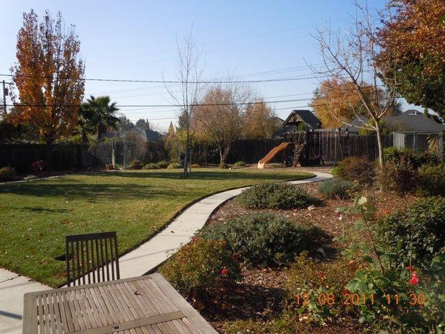 3709 Holloway Ln, Carmichael, CA 95608 photo 13