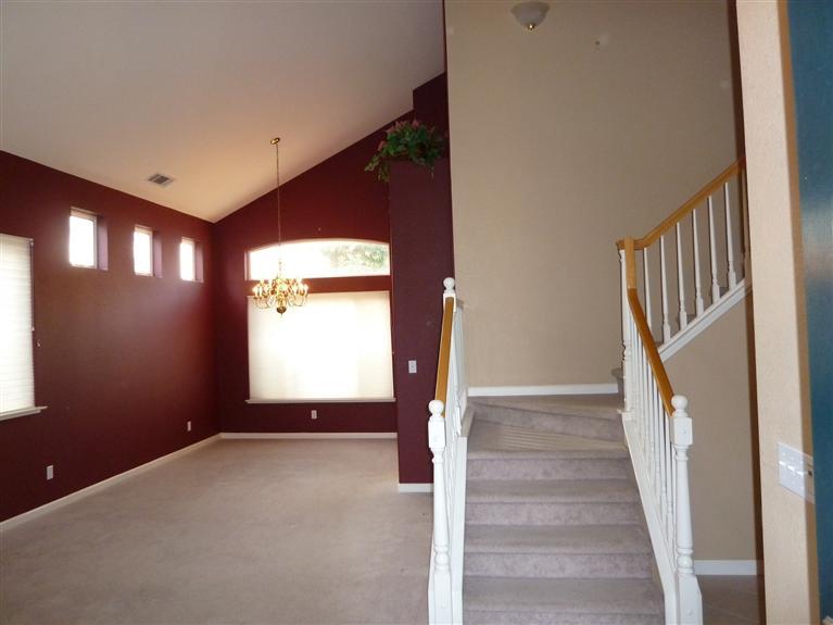 1796 Komenich Dr, Manteca, CA 95336 photo 2