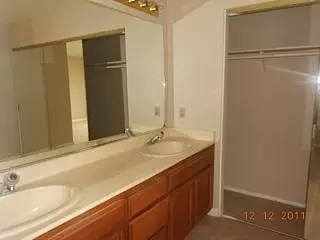 430 Falcon Ct, Tracy, CA 95376 photo 10