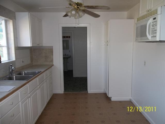 2114 Monticello Ave, Modesto, CA 95350 photo 4