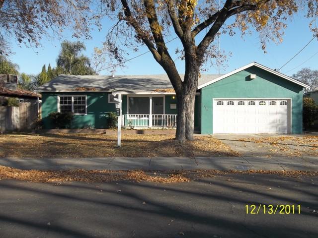 2114 Monticello Ave, Modesto, CA 95350 photo 1