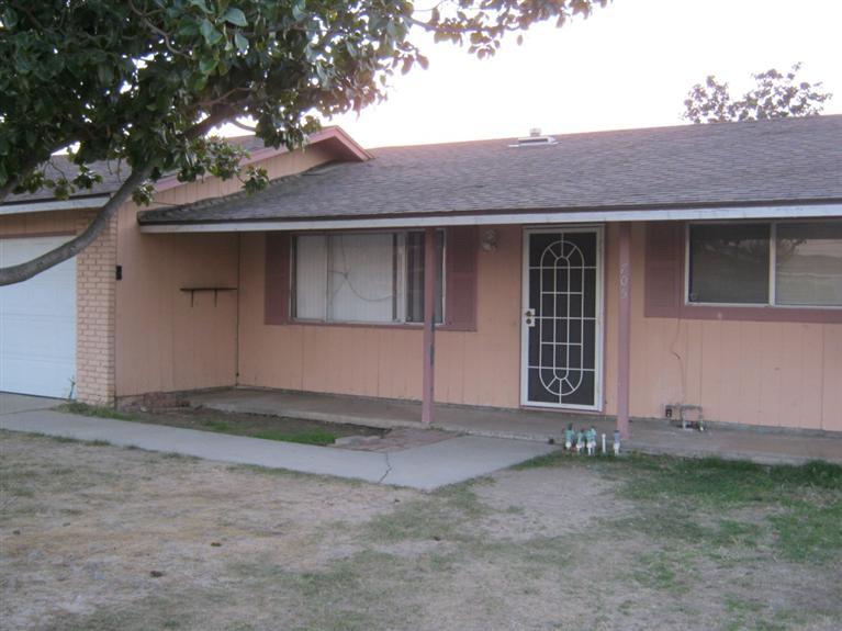 705 Avon St, Modesto, CA 95351 photo 1