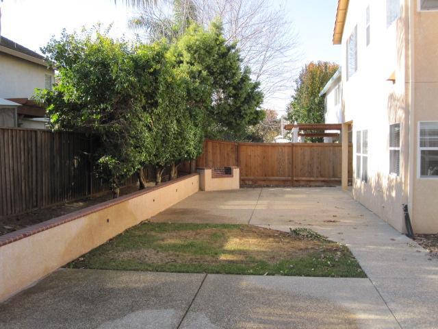 1424 Yorkshire Loop, Tracy, CA 95376 photo 7